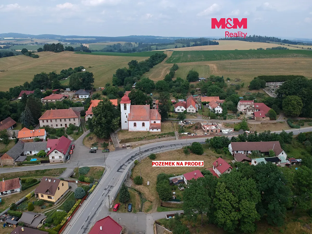Prodej stavebního pozemku 980 m²